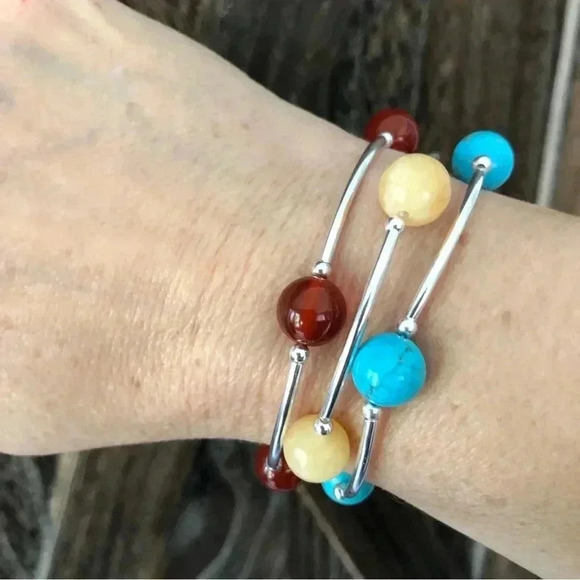 Handmade Blessing Bracelet Stretch 925 Sterling Silver Turquoise Howlite - Picture 4 of 4